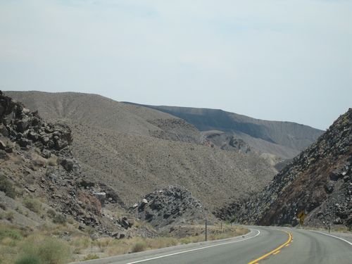 The Death Valley (palo-alto_img_2076.jpg) wird geladen. Eindrucksvolle Fotos von der Westküste Amerikas erwarten Sie.